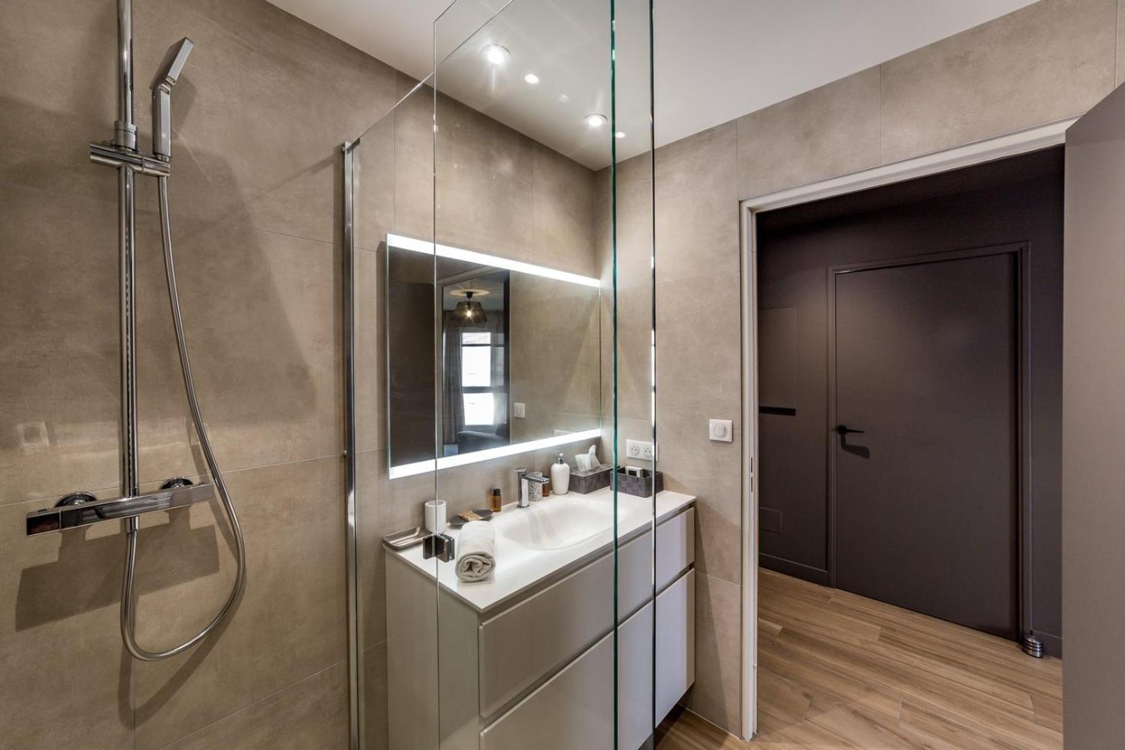 Completely Renovated Near Part-Dieu Лион Экстерьер фото
