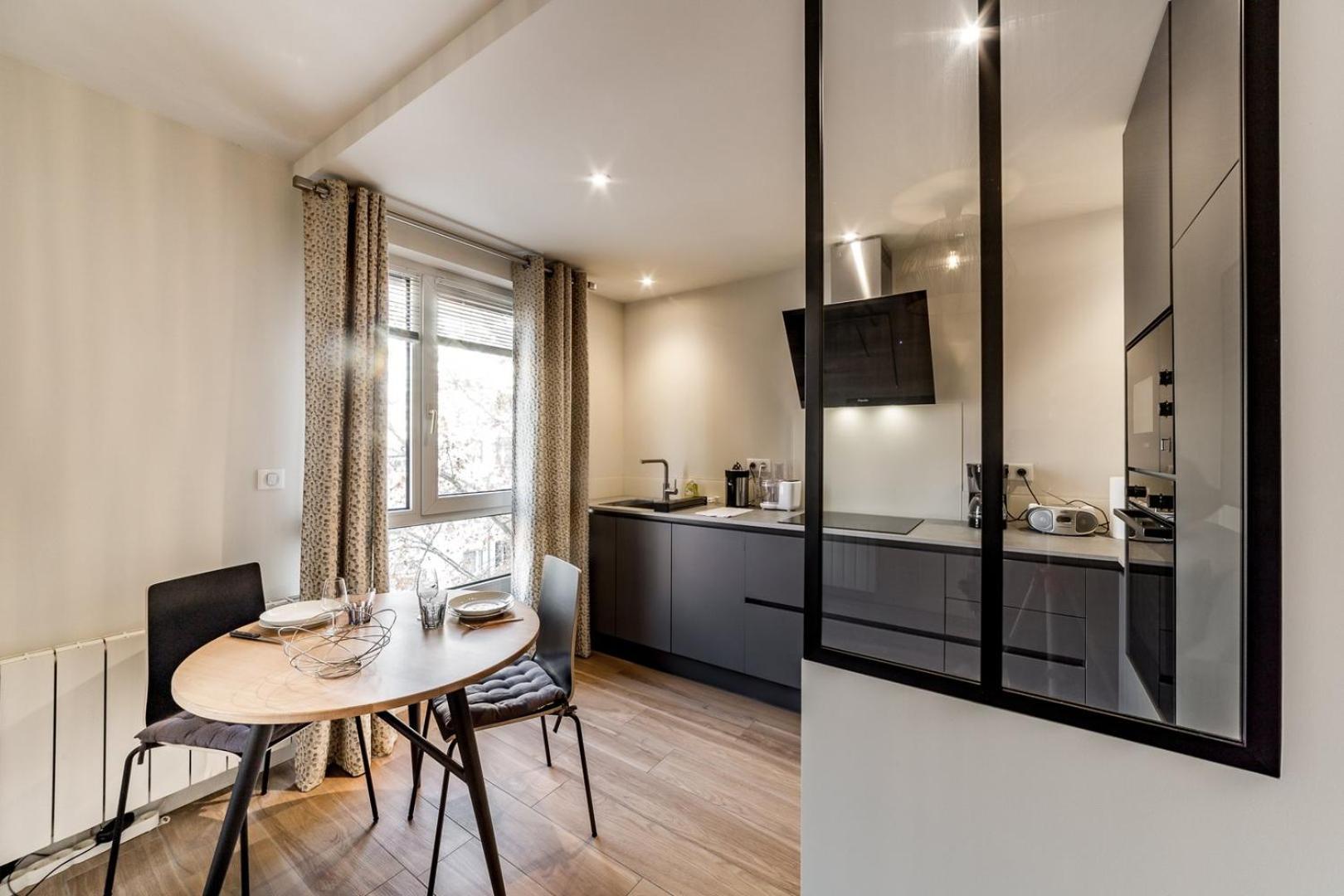 Completely Renovated Near Part-Dieu Лион Экстерьер фото